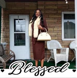 Meet your Posher, Malissa